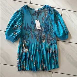 Current Air Teal Floral Blouse